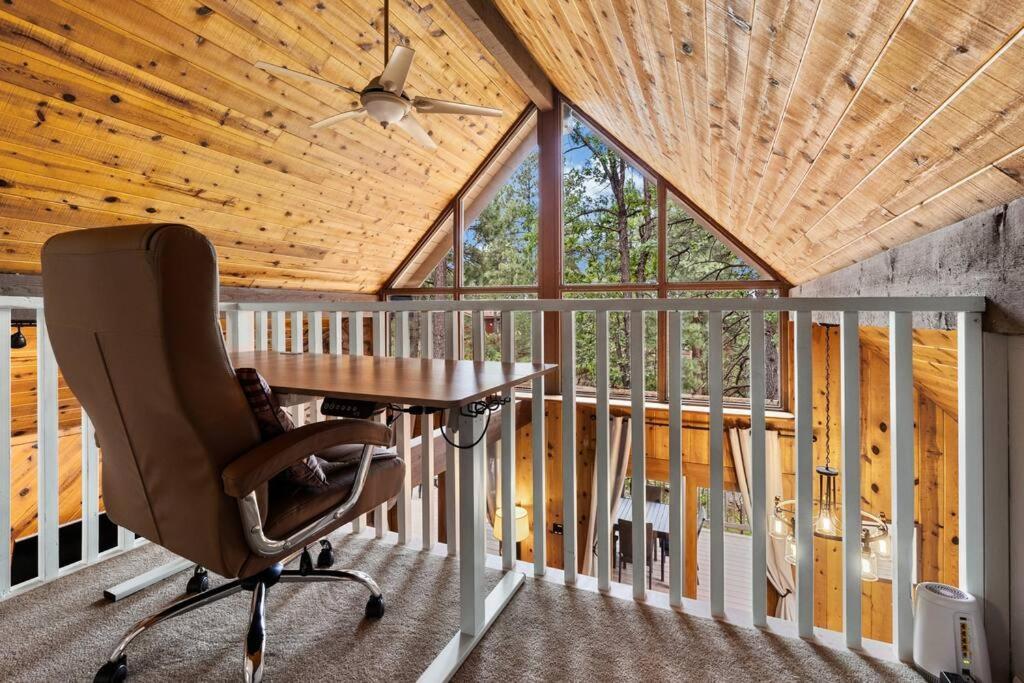 Luxury Cabin Oasis Getaway Heart Of Munds Park Eksteriør bilde