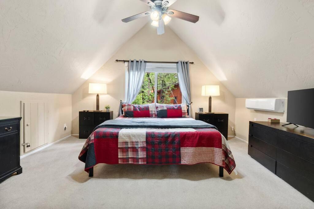 Luxury Cabin Oasis Getaway Heart Of Munds Park Eksteriør bilde