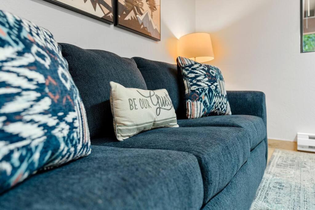 Luxury Cabin Oasis Getaway Heart Of Munds Park Eksteriør bilde